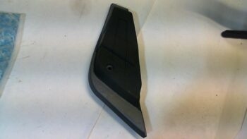 POGGIAPIEDI DX X9 PIAGGIO 57676300E8