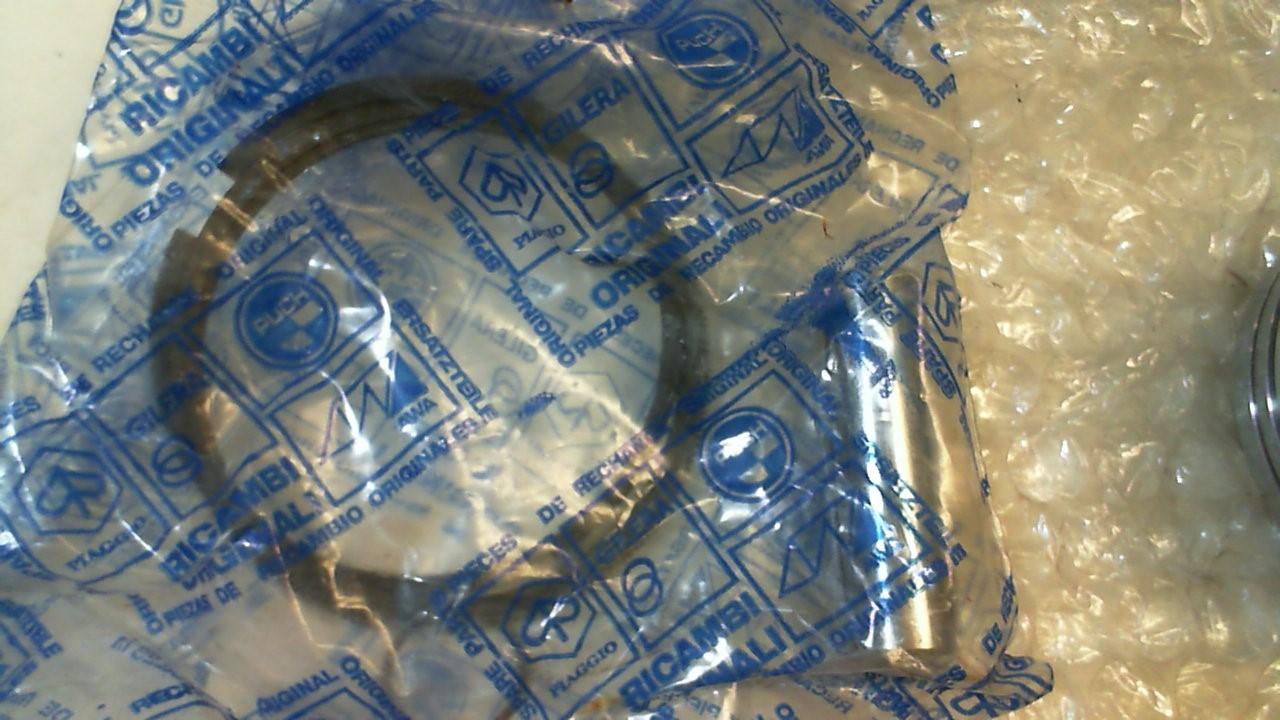 PISTONE 1 MAGG. VESPA LIBERTY PIAGGIO 825506 - immagine 7