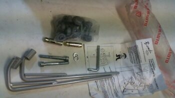 KIT ATTACCHI PARABREZZA PER PIAGGIO VESPA LIBERTY BIONDI 8500867