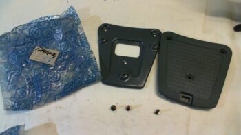 SUPPORTO BAULETTO FREE PIAGGIO 445030
