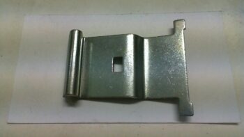 PIASTRINA GANCIO SPORTELLINO BAULETTO VESPA PK 50 S PK 125 S PIAGGIO 216620