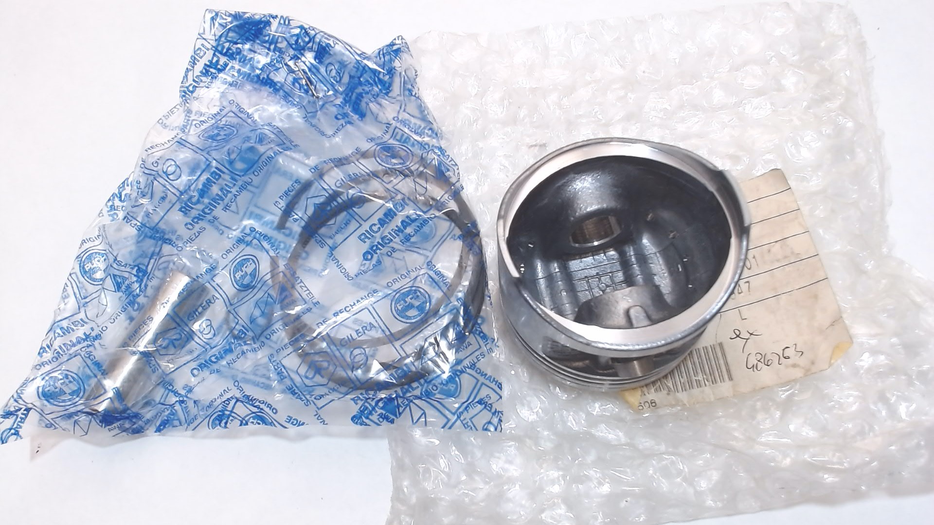 PISTONE 1 MAGG. VESPA LIBERTY PIAGGIO 825506 - immagine 10