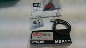 KIT LUCE STOP BAULE 33 LT YAMAHA 5MF-W0780-00
