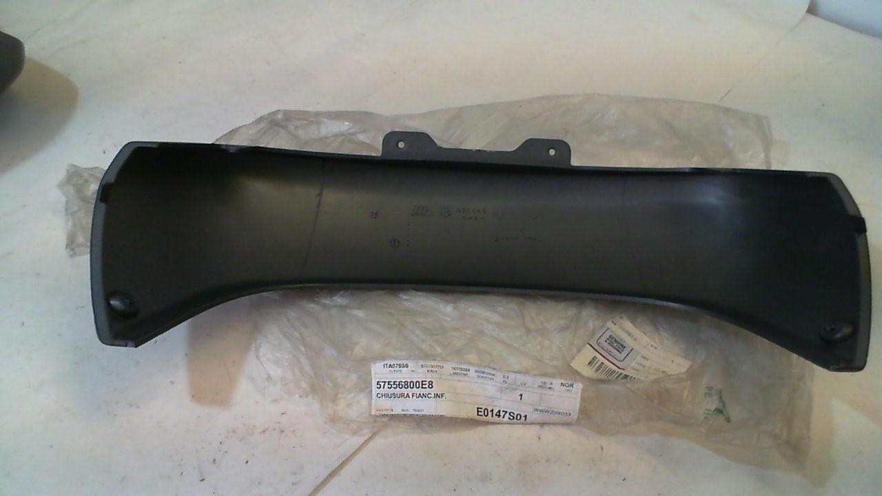 CHIUSURA FIANCATA INFERIORE X9 PIAGGIO 57556800E8 - immagine 3