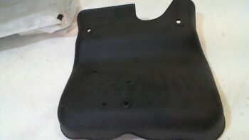 CHIUSURA INFERIORE SPOILER X8 X-EVO PIAGGIO 623635