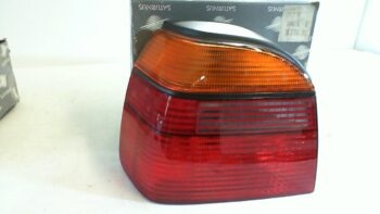 FANALE POSTERIORE SX STOP GOLF III VW SATURNUS 18671
