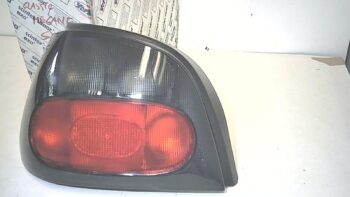 FARO POSTERIORE SX MEGANE CLASSIC RENAULT 0025281701