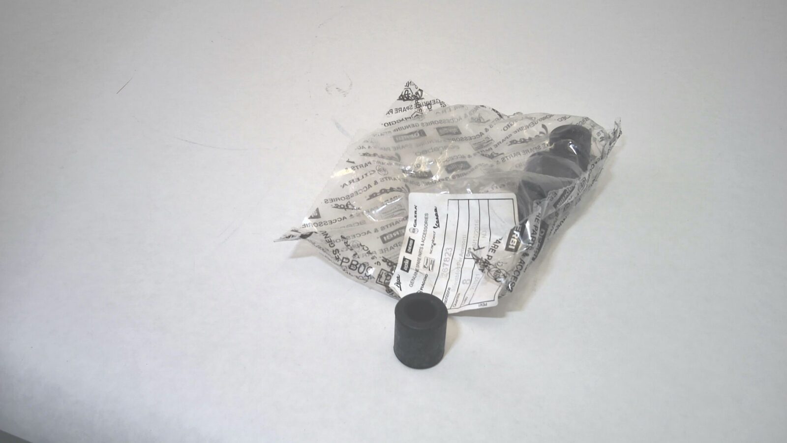 SILENTBLOC PER AMMORTIZZATORE FLY 50-100 PIAGGIO 267823