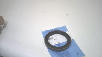 ANELLO DI TENUTA 134375  95*70*10,5 PIAGGIO 493401