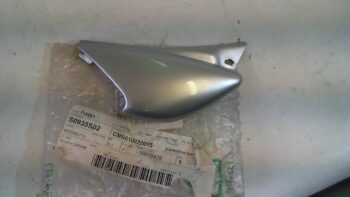COPERCHIO DX FIANCHETTO NRG MC2 -EXTREME 50 PIAGGIO CM0010020095