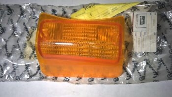 TRASPARENTE FRECCIA ANT. DX APE PIAGGIO 250317