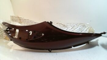 FIANCATA POSTERIORE BORDEAUX SX. BEVERLY PIAGGIO CM02470100RE