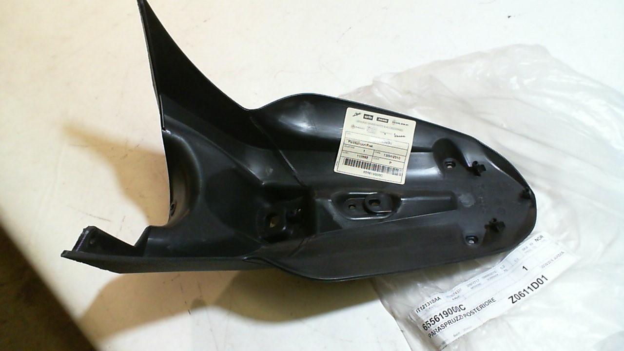 PARAFANGO POSTERIORE LIBERTY PIAGGIO 655619000c - immagine 2