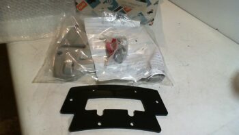 PIASTRA GANCIO BAULETTO XBOX APRILIA LEONARDO 8790203