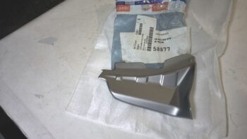DEFLETTORE ARIA DX CAPONORD APRILIA 8158877