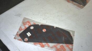 RETE COPRIFILTRO LEONARDO 250/300 APRILIA AP8139314