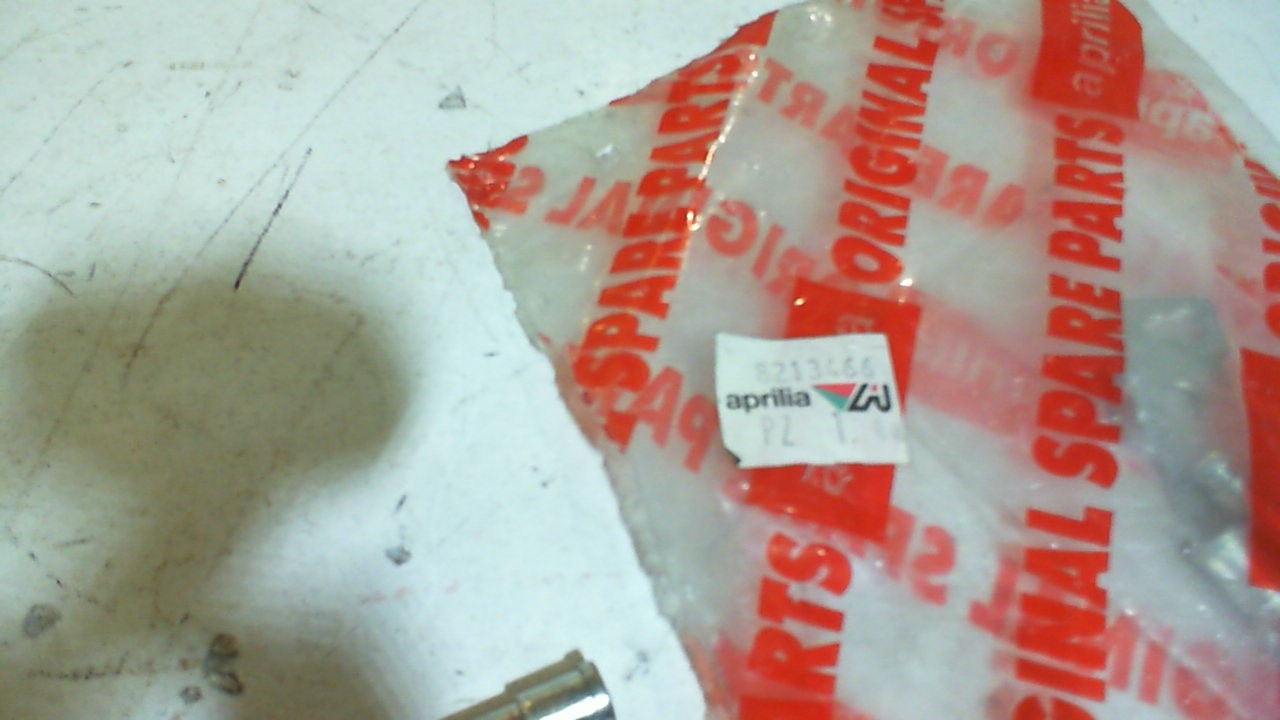 PERNI E MOLLE PINZA FRENO ANTERIORE LEONARDO 250 / 300 1999 - 2004 APRILIA AP8213466 - immagine 3