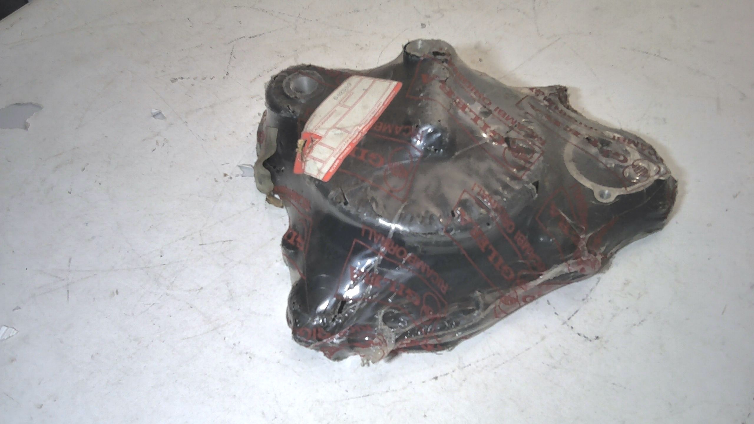 COPERCHIO CARTER FRIZIONE BULLIT GILERA 942359 - immagine 2