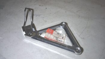 SUPPORTO PEDANA GILERA DAKOTA COD 321821