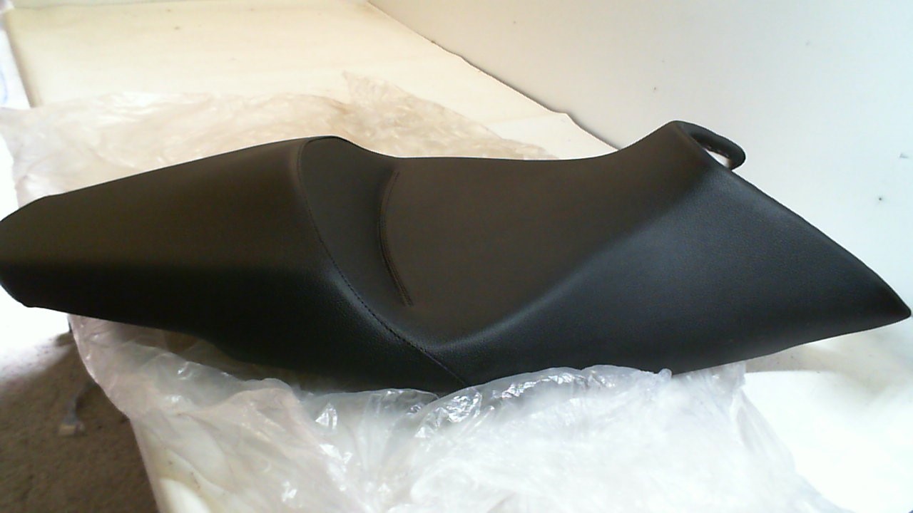 SELLA BIPOSTO NERA 991 APRILIA SHIVER 750 86027900NA - immagine 3