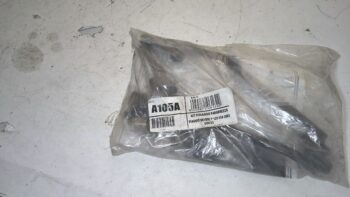 KIT ATTACCHI PARABREZZA BEVERLY 125/150 2003 GIVI A105A