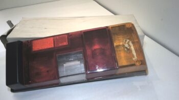 FARO POSTERIORE DX FIAT REGATA LPD490
