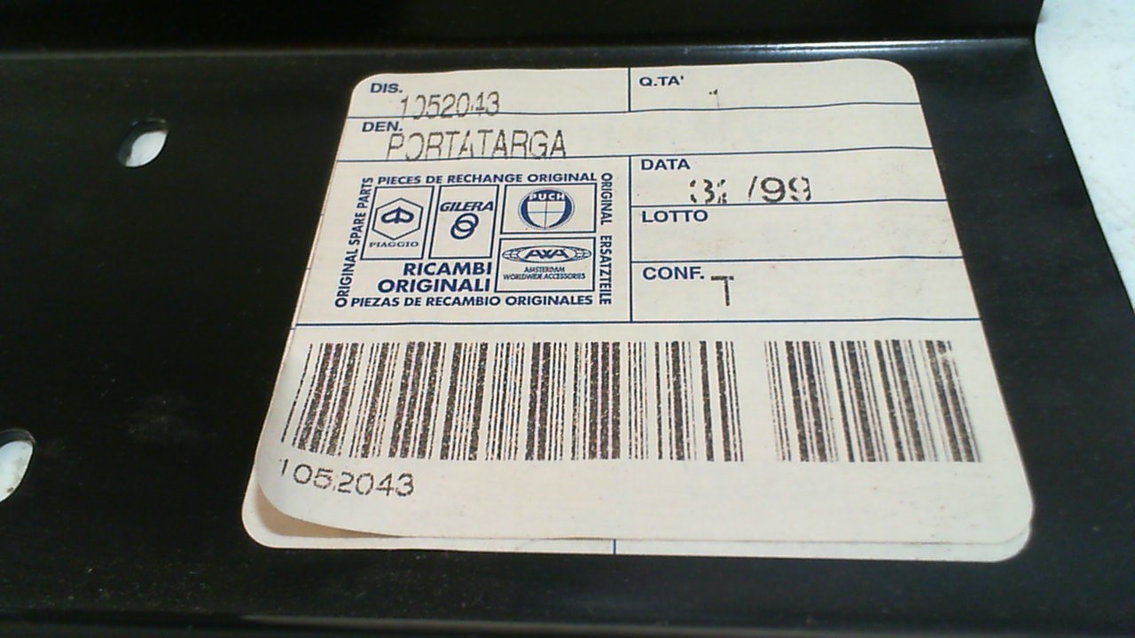 PORTATARGA APE PIAGGIO 1052043 - immagine 3