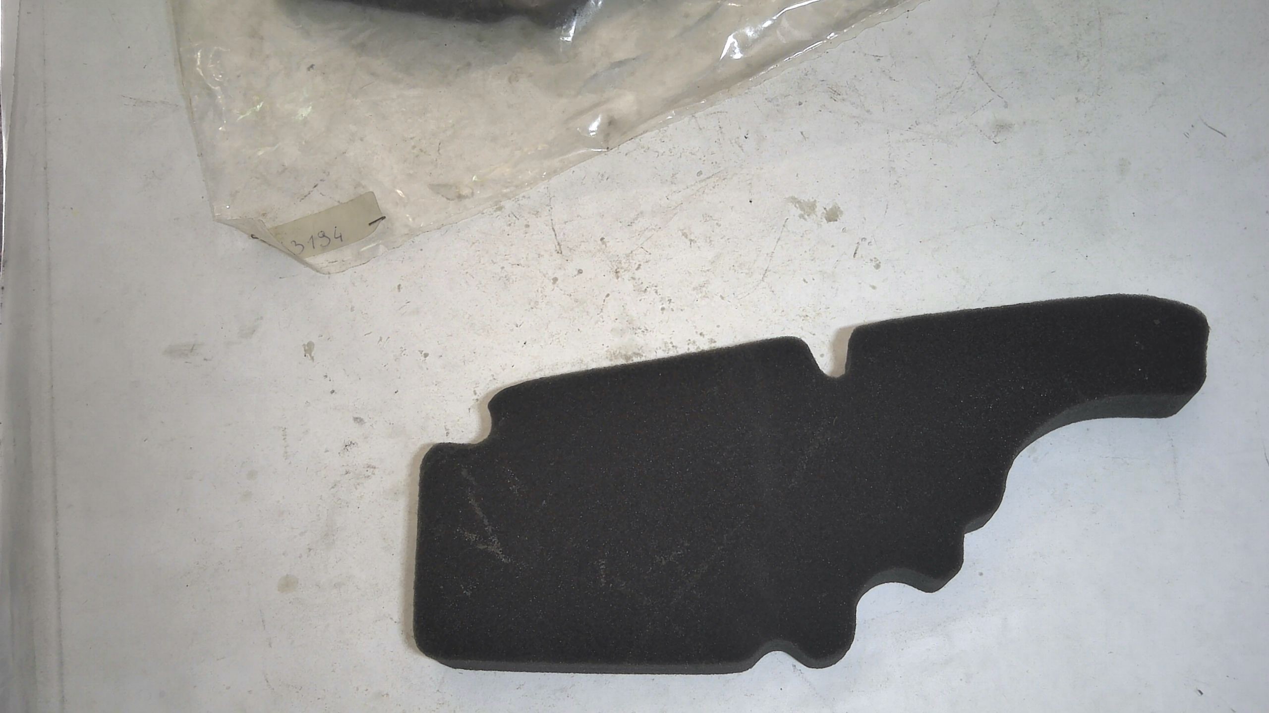 FILTRO ARIA VESPA LIBERTY FLY TYPHOON PIAGGIO 843194