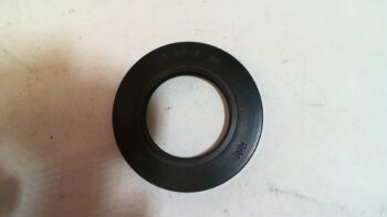 ANELLO DI TENUTA 28*47*7 RP rolf