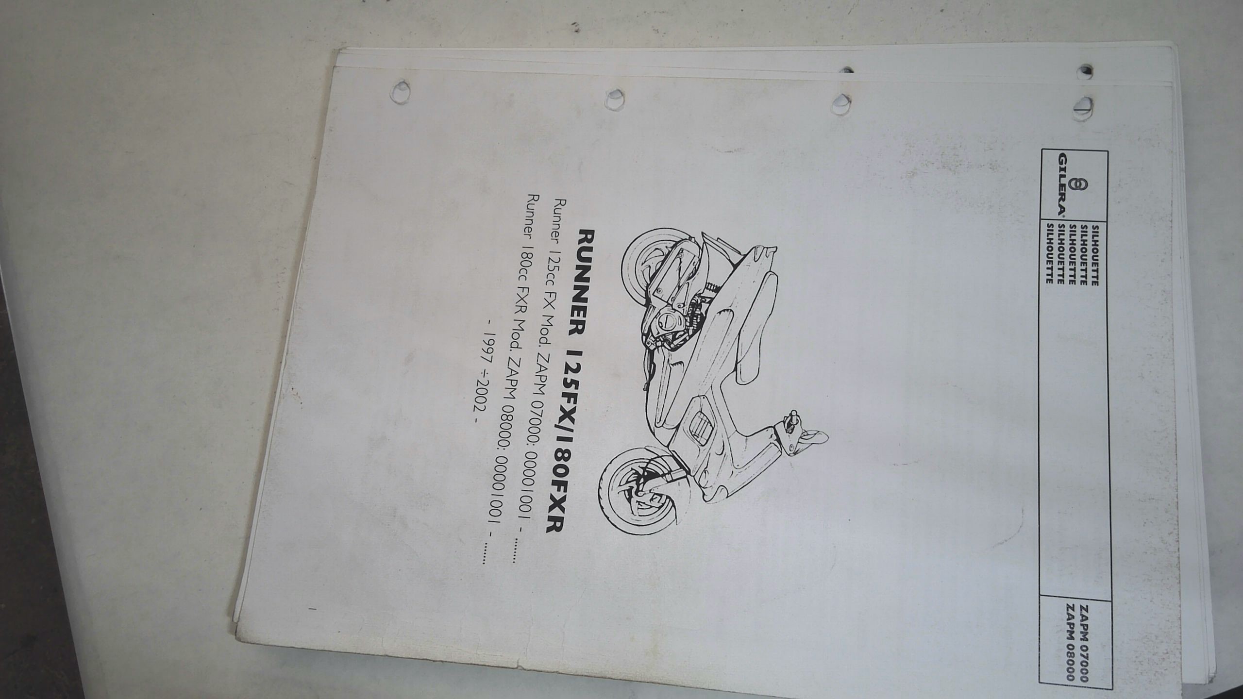 CATALOGO PARTI DI RICAMBIO RUNNER GILERA 617626 - immagine 3