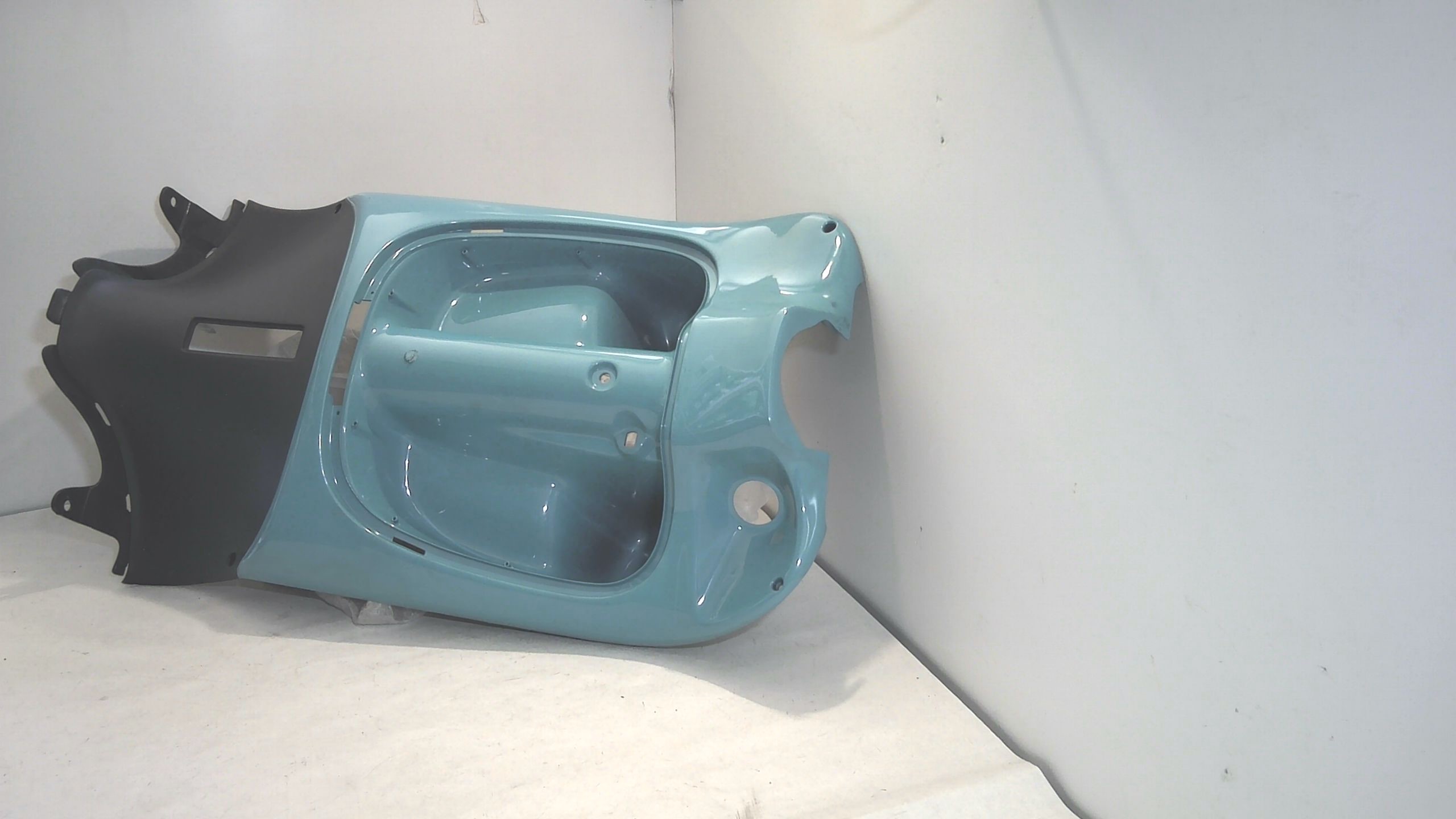 SCUDO INTERNO VERDE SCARABEO APRILIA AP8238962 - immagine 2