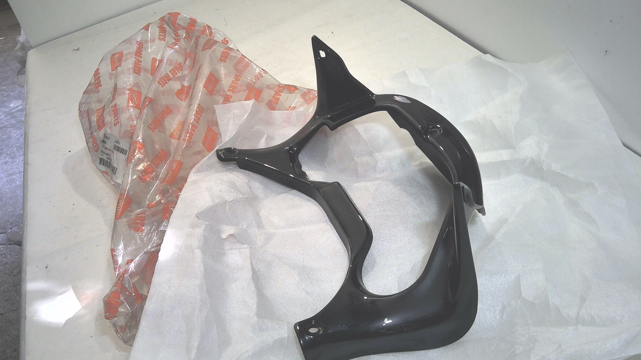 CHIUSURA CARENA PEGASO APRILIA AP8148721 - immagine 5