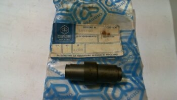PERNO LEVA FRENO A MANO APE 703 POKER D CAR PIAGGIO 189740