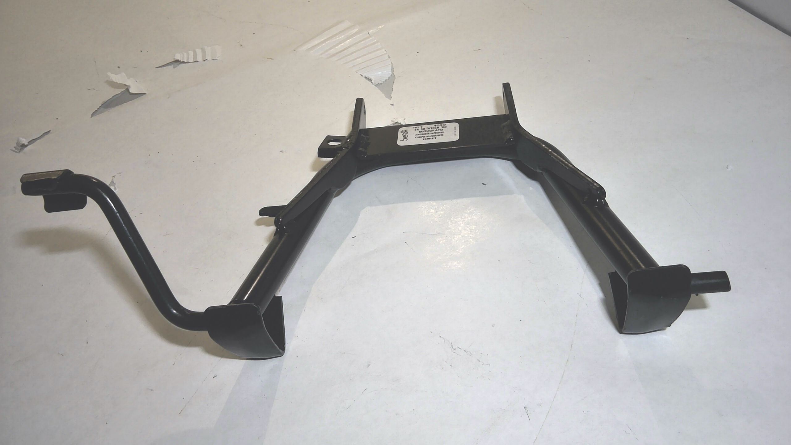 CAVALLETTO CENTRALE APRILIA SR 50 BUZZETTI 4050