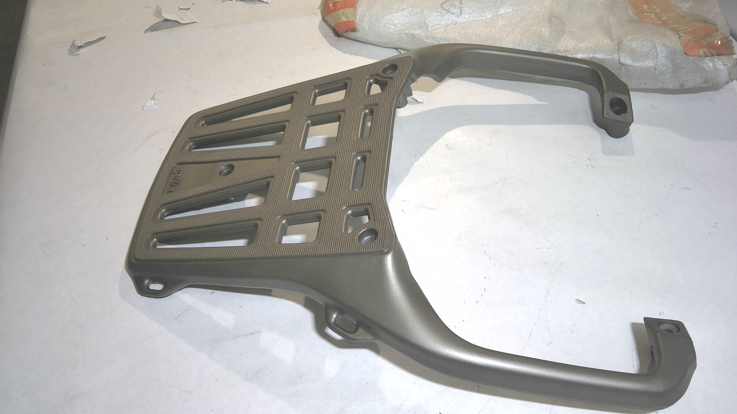 PORTATACCHI PEGASO APRILIA AP8138279 - immagine 3