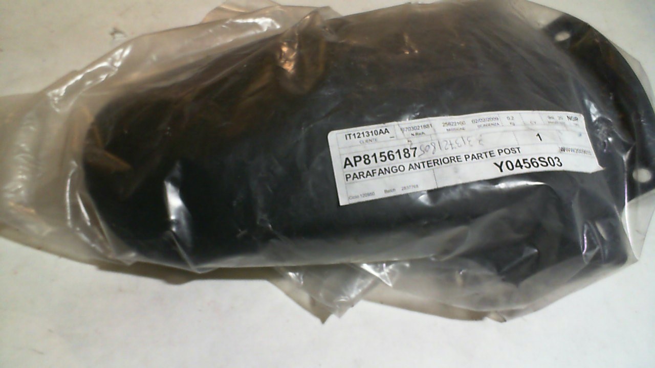 PARAFANGO ANT. PARTE POST.PEGASO 650 APRILIA AP8156187 - immagine 2