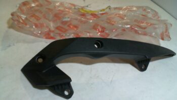 MANIGLIA SX PEGASO APRILIA AP8179350
