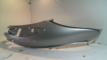 FIANCATA POSTERIORE SX. BEVERLY PIAGGIO CM01410140A7 CM02470100A7