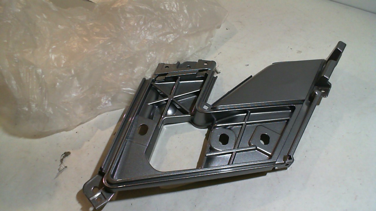 PROTEZIONE LATERALE DX GP 800 GILERA 65314800ET - immagine 2