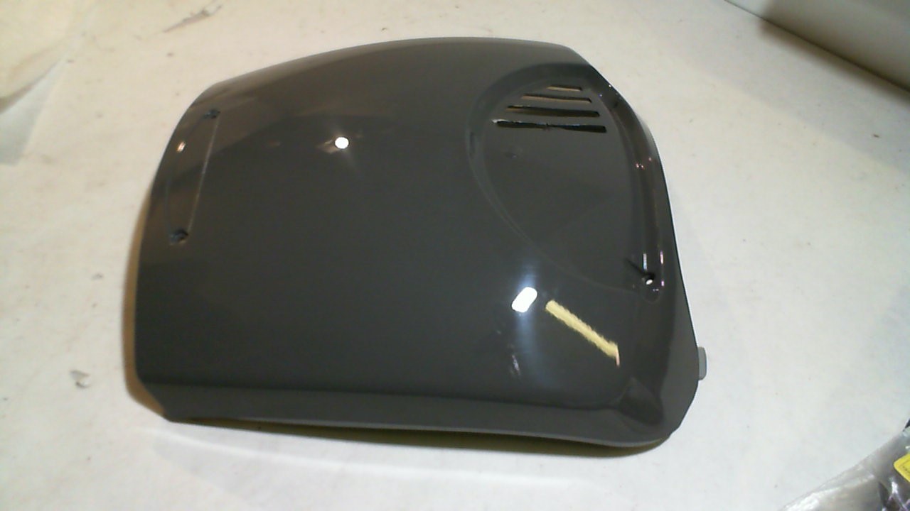 COFANO ANTERIORE SCARABEO APRILIA AP8168211 - immagine 2