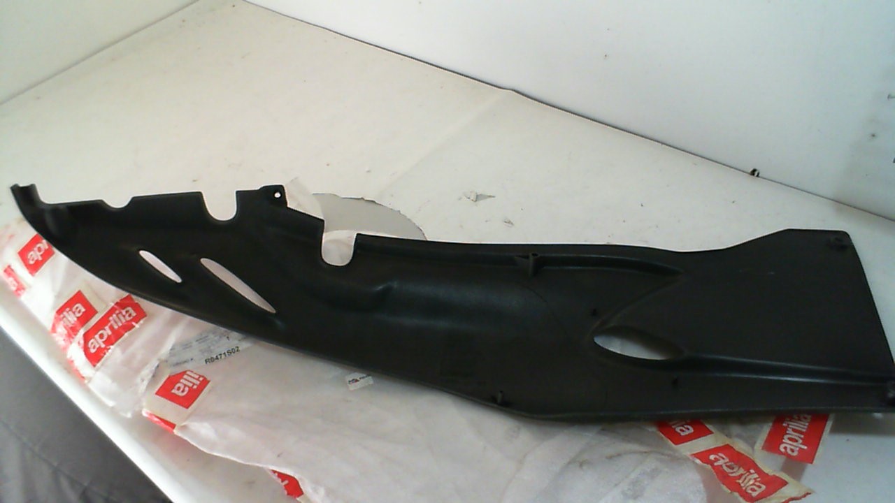 FIANCATINA SX PEGASO APRILIA AP8168279 usata - immagine 3