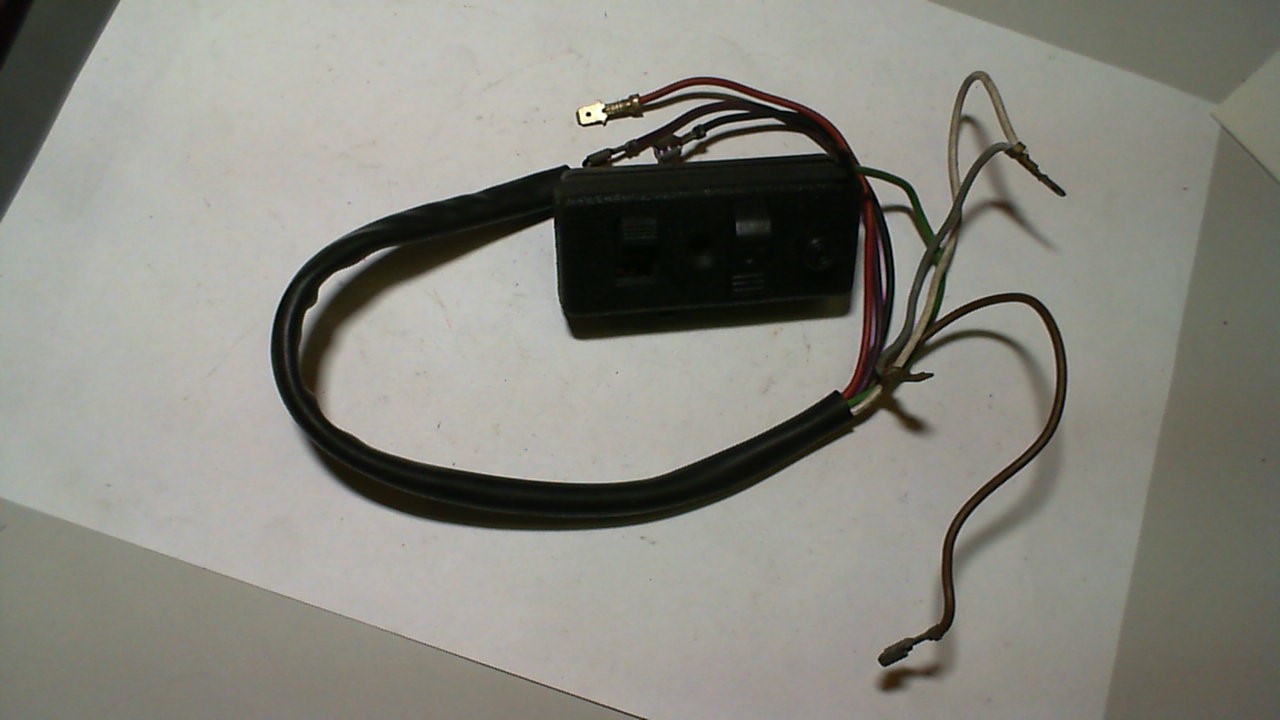 COMMUTATORE LUCI VESPA PIAGGIO 123152