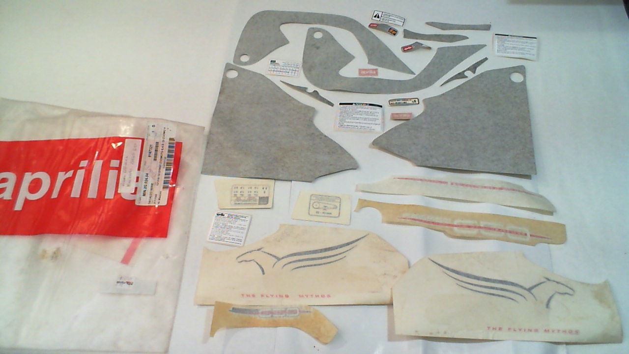 DECALCO SERIE PEGASO APRILIA AP8167321