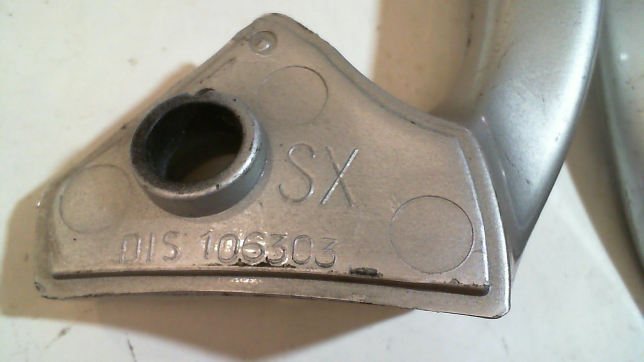 MANIGLIE PASSEGGERO SCARABEO 500 APRILIA 106303 USATE - immagine 5