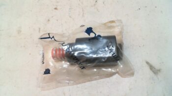 INTERRUTTORE STOP VESPA PIAGGIO 181881