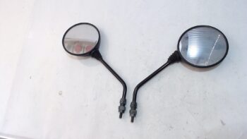 COPPIA SPECCHIETTI APRILIA USTATI