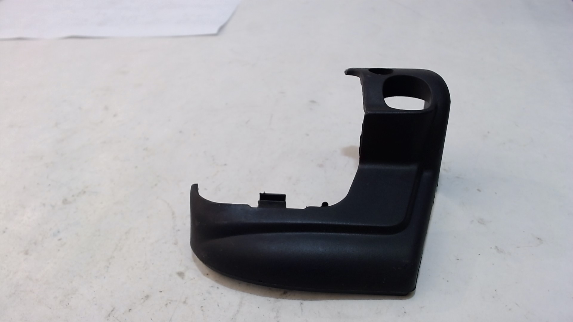 COPERCHIO DEVIOLUCI SUP. SX SCARABEO APRILIA AP8124803