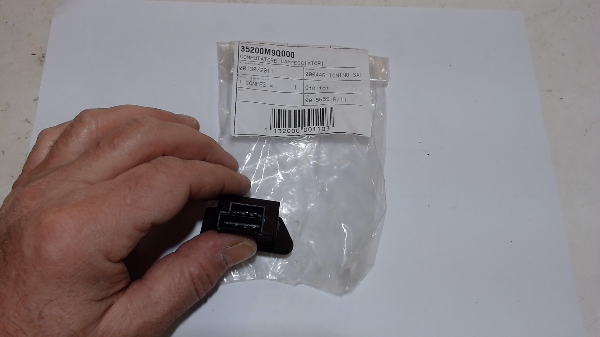 INTERRUTTORE FRECCE FIDDLE ORBIT CELLO JET 50 SYM 35200M9Q000 - immagine 3