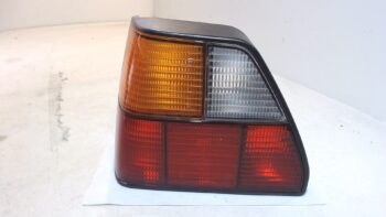 FANALE POSTERIORE DX STOP GOLF II VW SATURNUS 17157