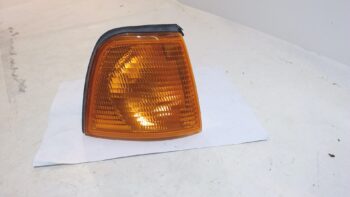FRECCIA ANTERIORE DX AUDI 80 HELLA 9EL 135 008-001